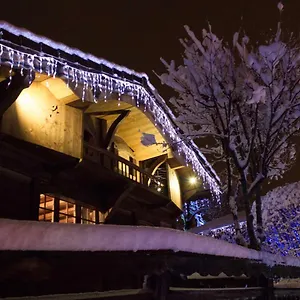  Chalet Les Greniers Du Mont Blanc